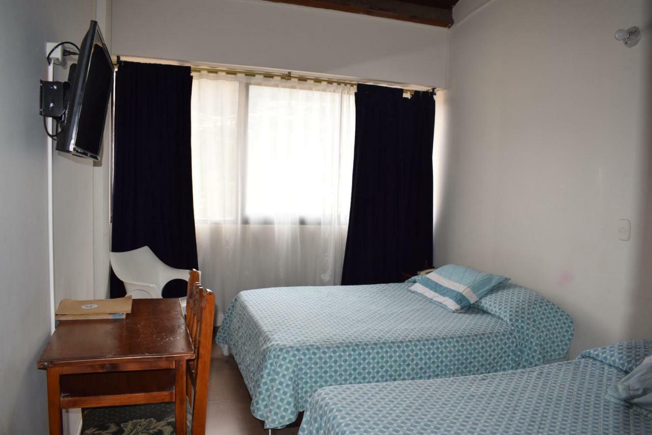 Hotel Imperial Памплона Екстер'єр фото